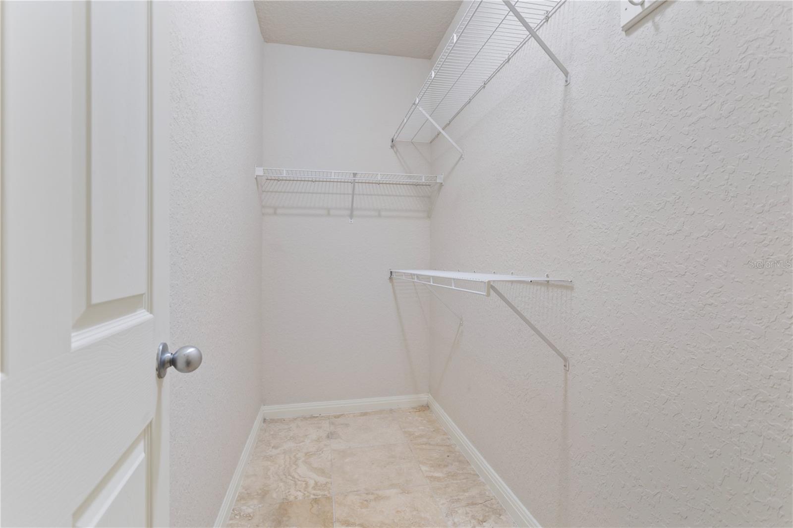 911 N ORANGE AVE #214, ORLANDO, FL, 32801