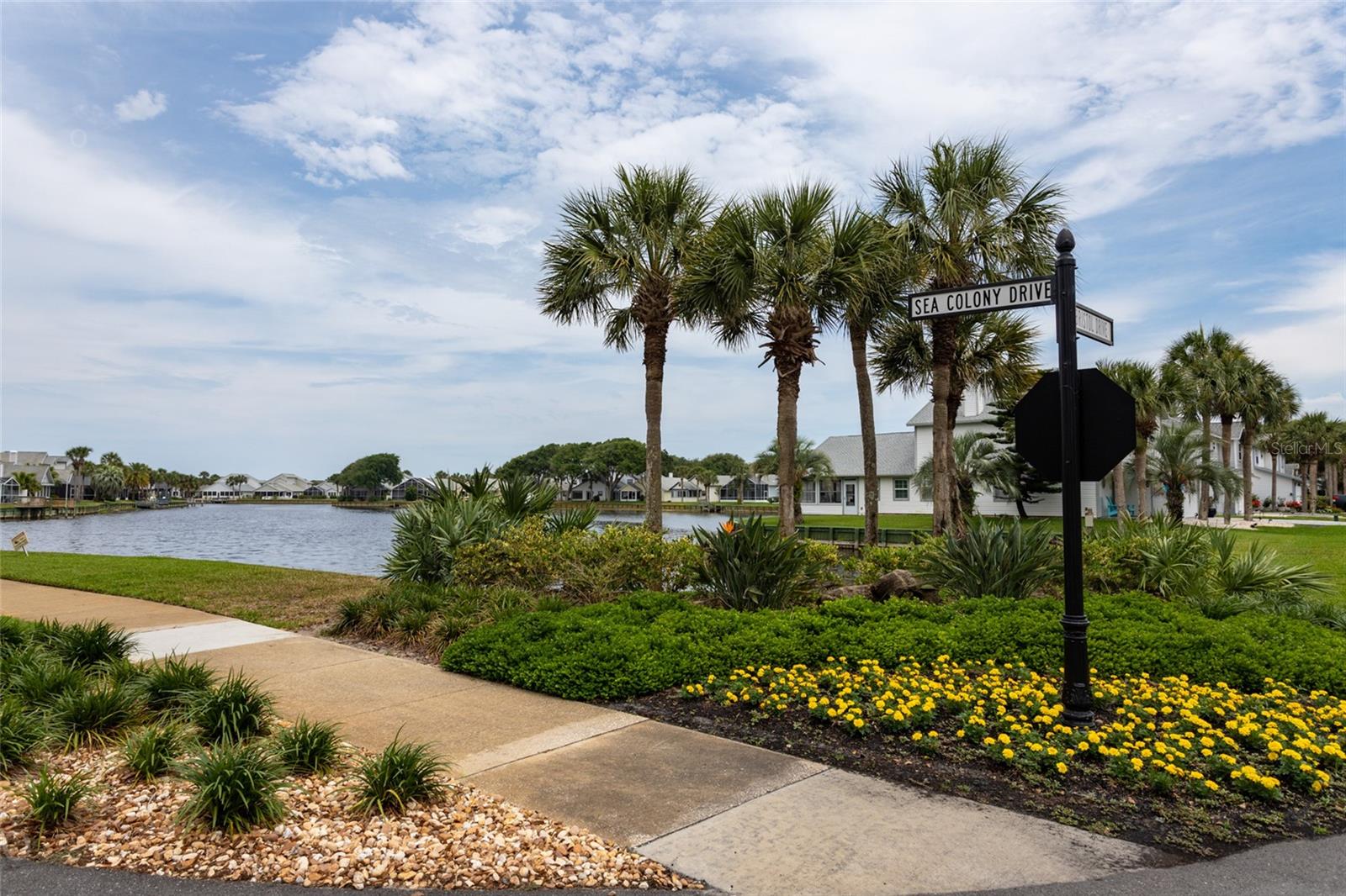 7 BEDFORD DR, PALM COAST, FL, 32137