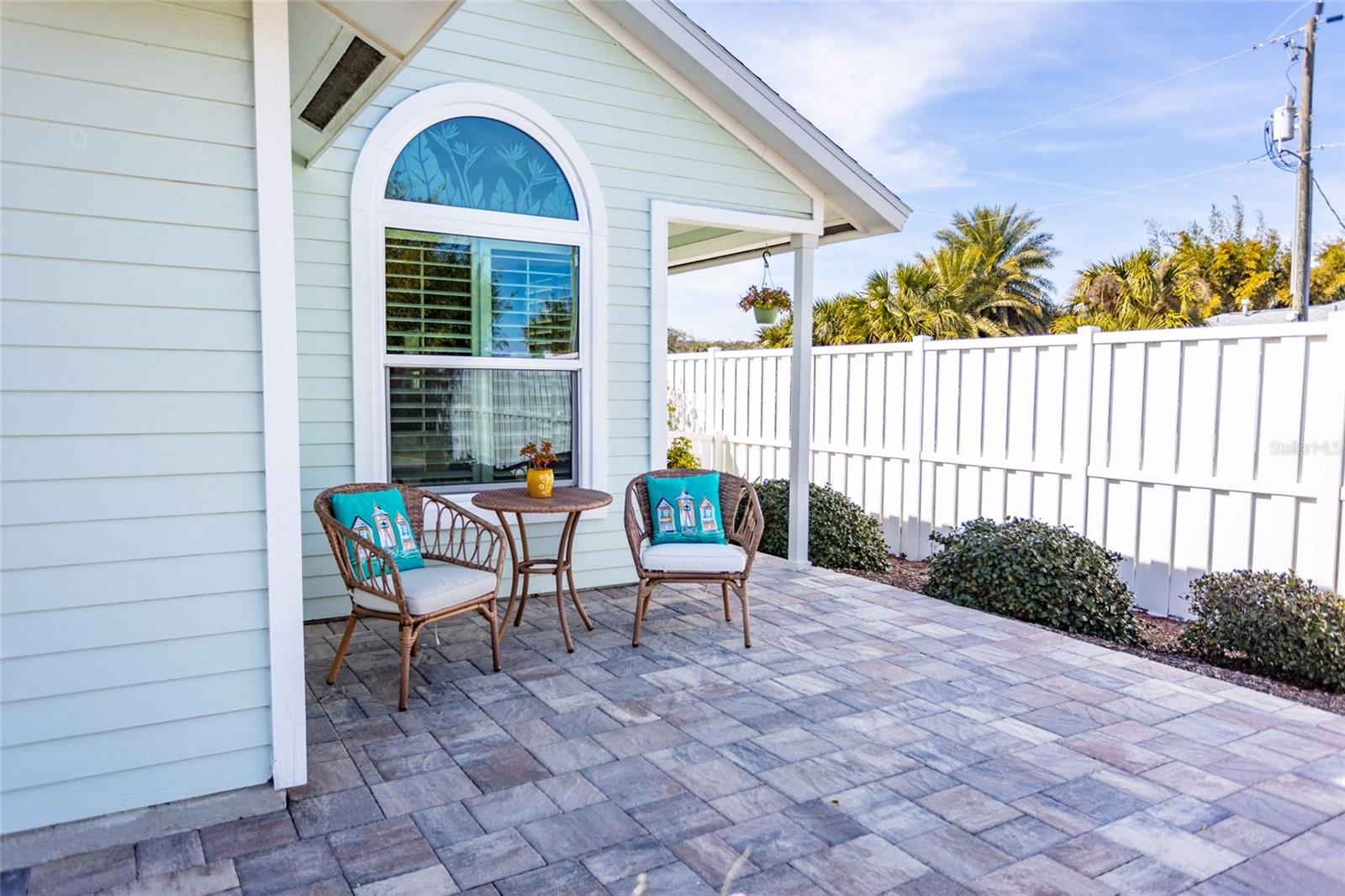 7 BEDFORD DR, PALM COAST, FL, 32137
