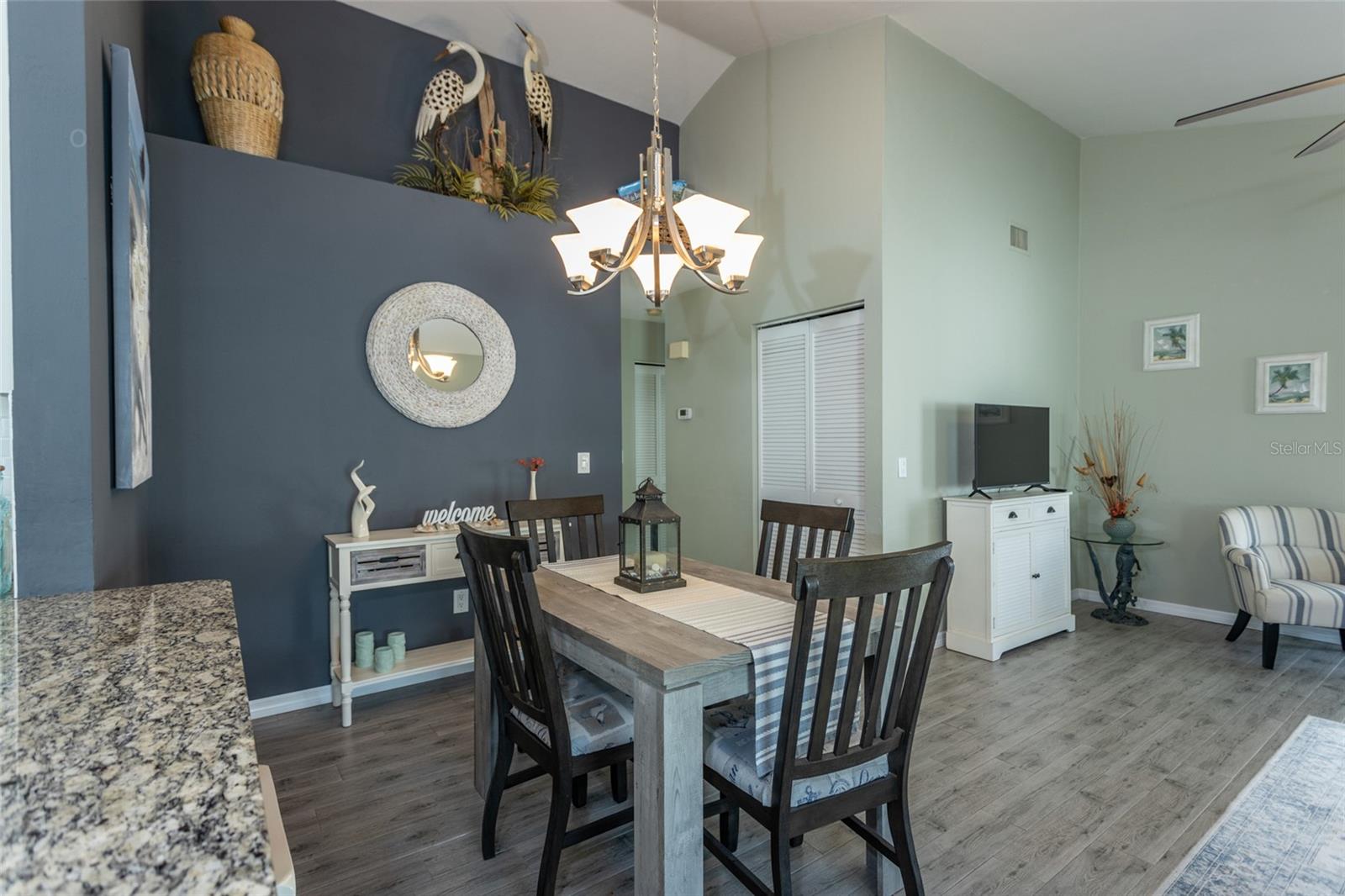 7 BEDFORD DR, PALM COAST, FL, 32137