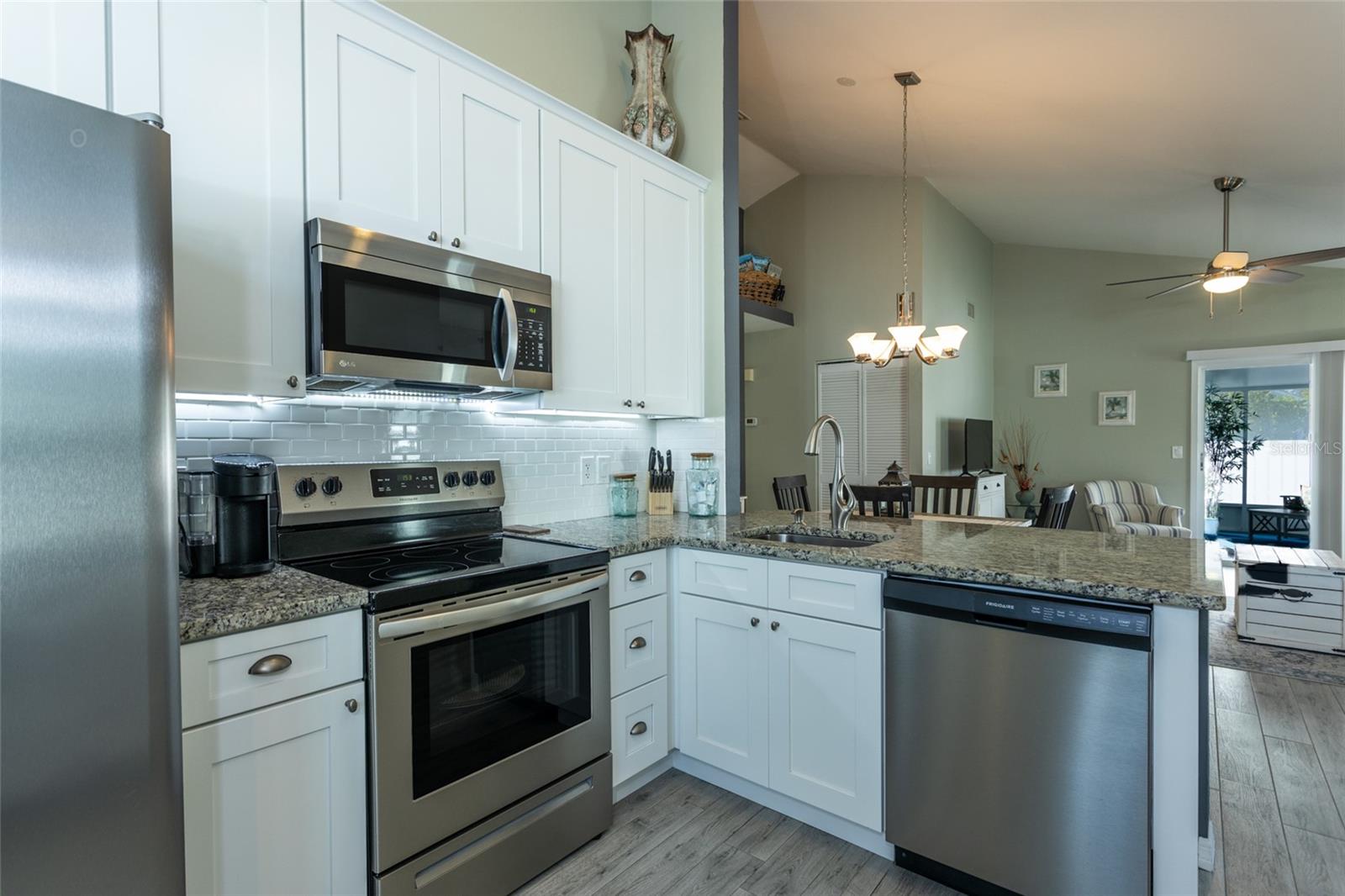 7 BEDFORD DR, PALM COAST, FL, 32137