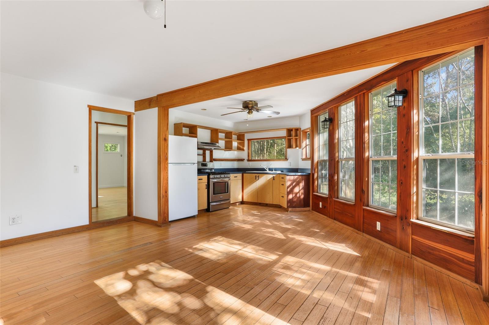 930 NE 12TH AVE, GAINESVILLE, FL, 32601