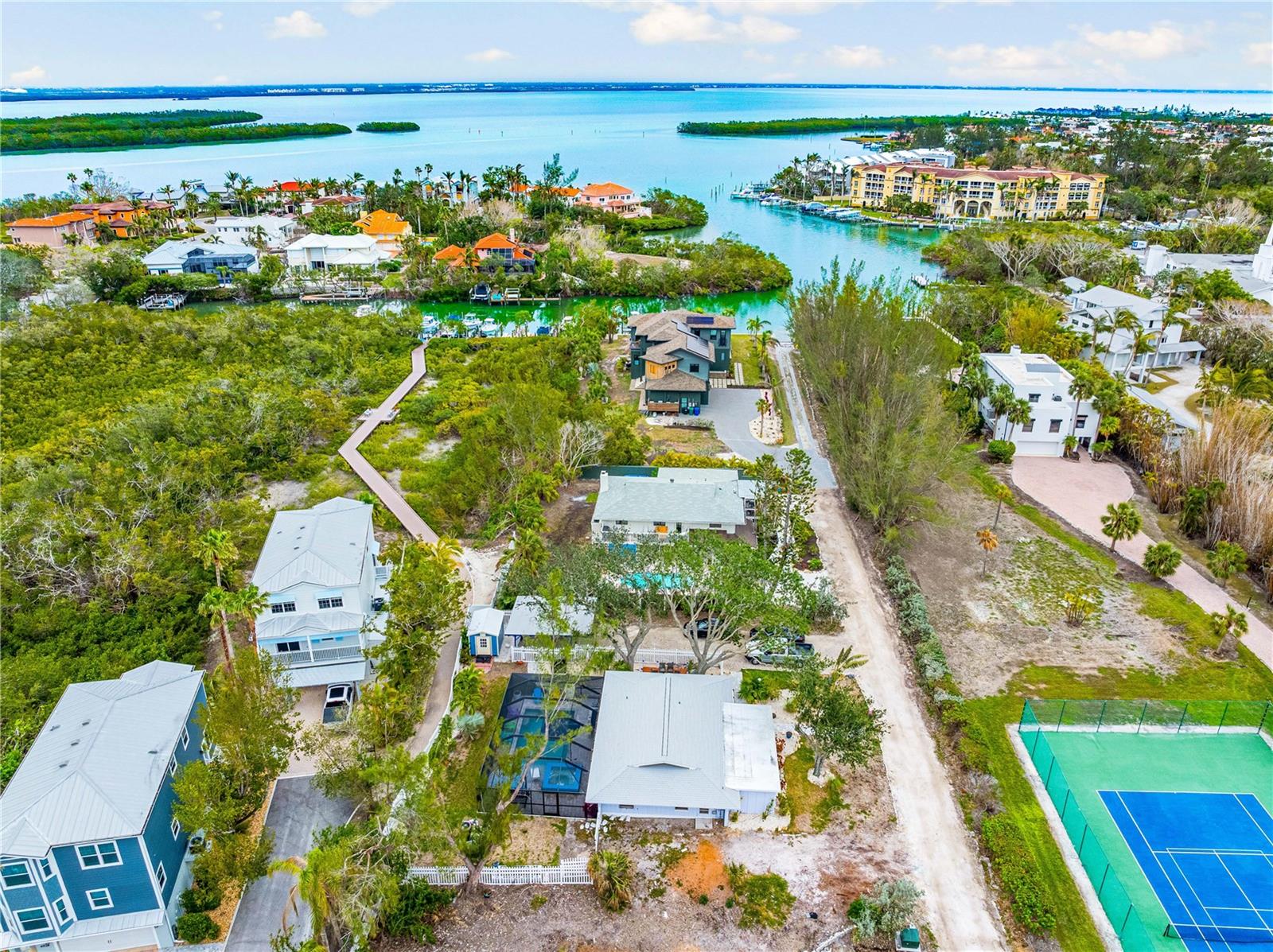 531 EDLEE LN, LONGBOAT KEY, FL, 34228