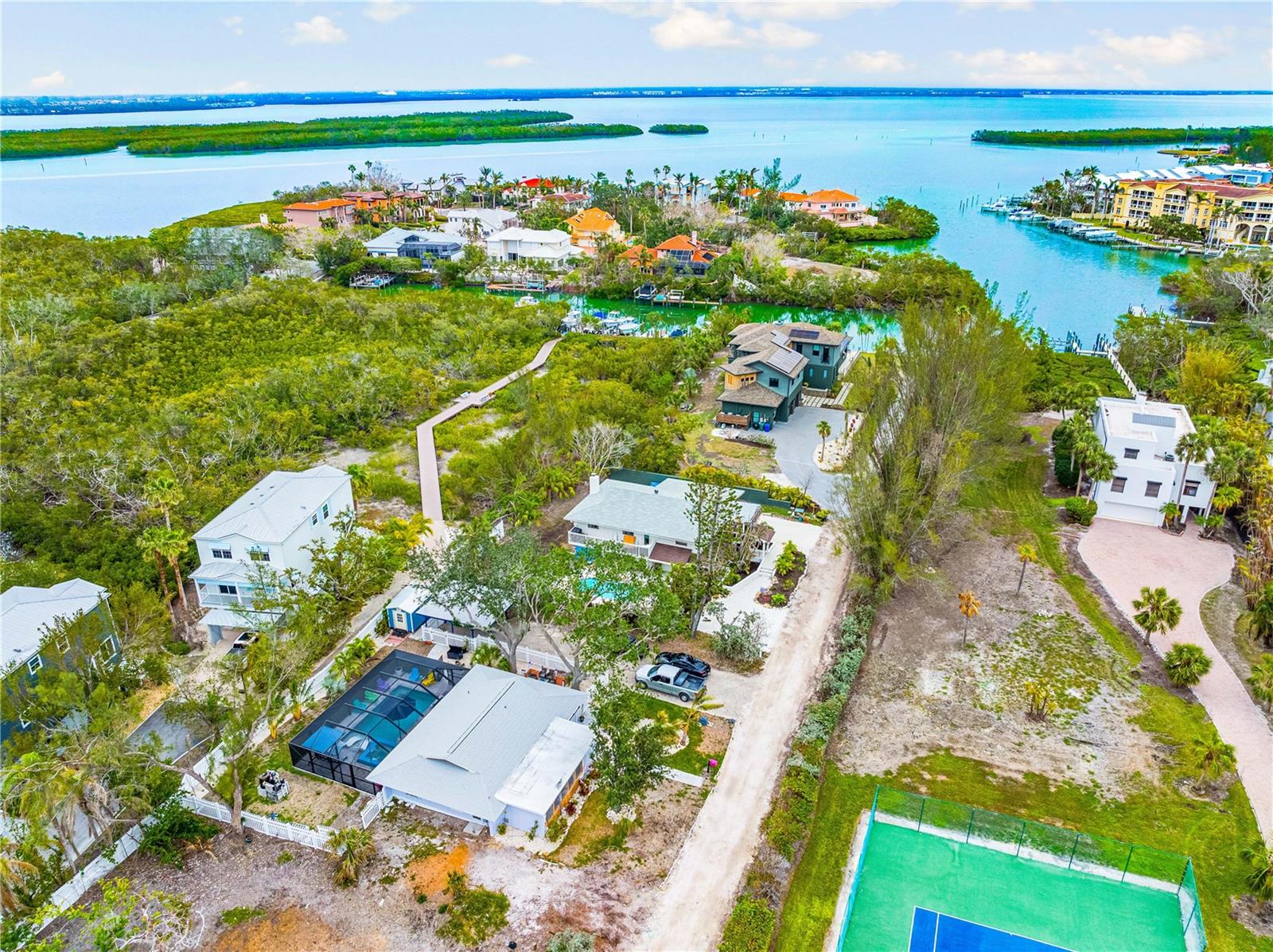 531 EDLEE LN, LONGBOAT KEY, FL, 34228