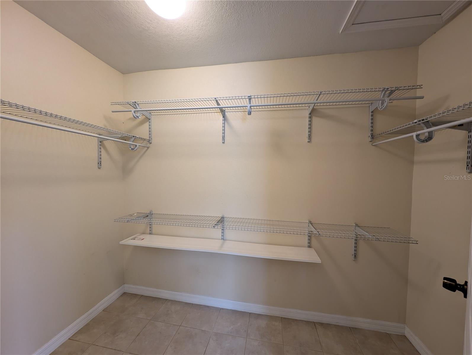800 LAKE MARION DR, ALTAMONTE SPRINGS, FL, 32701