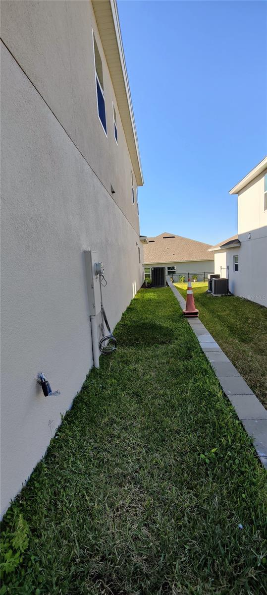 639 AVILA PL, HOWEY IN THE HILLS, FL, 34737