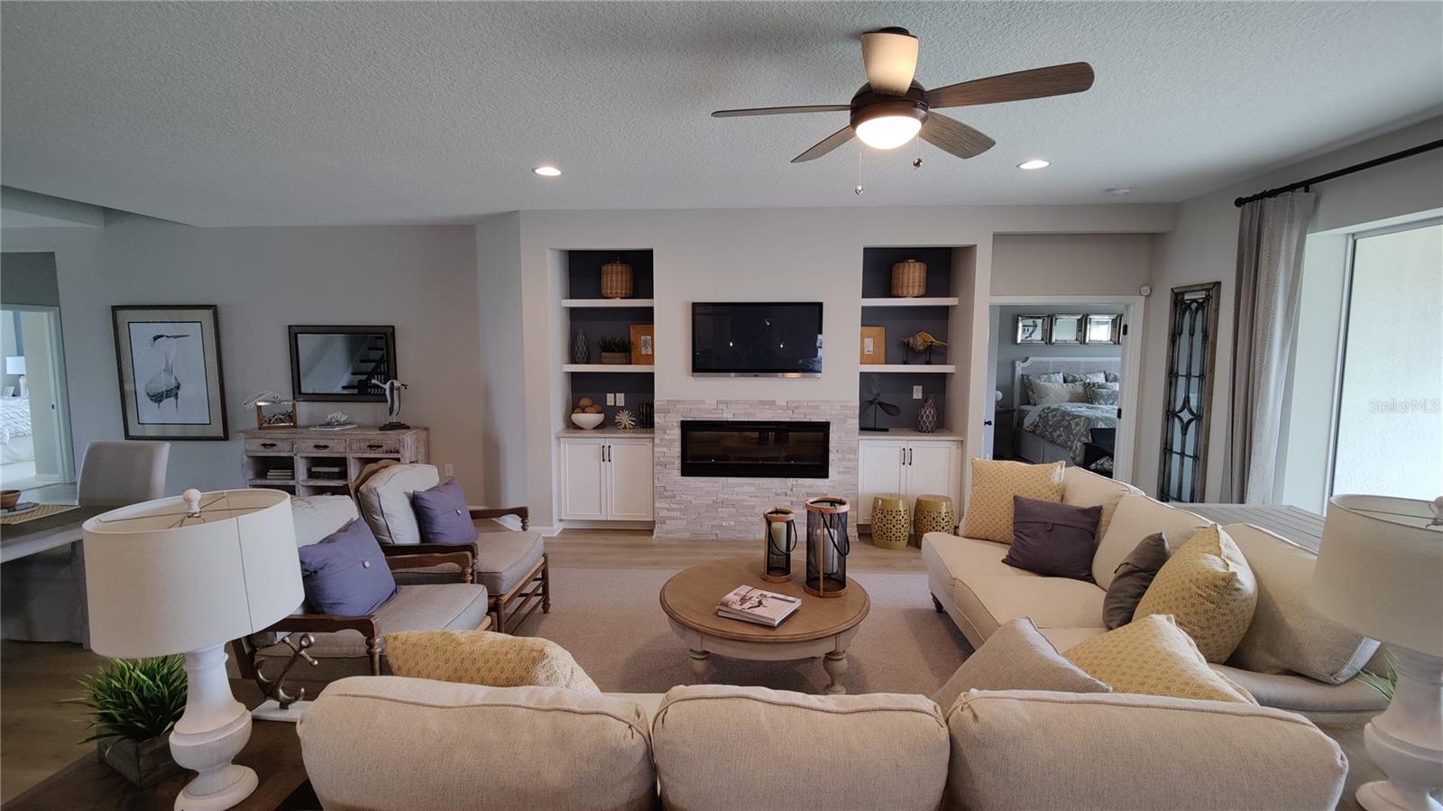 639 AVILA PL, HOWEY IN THE HILLS, FL, 34737