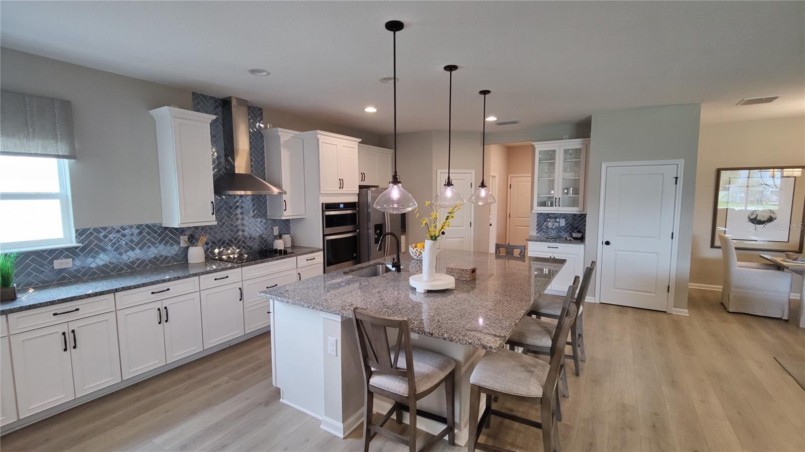 639 AVILA PL, HOWEY IN THE HILLS, FL, 34737