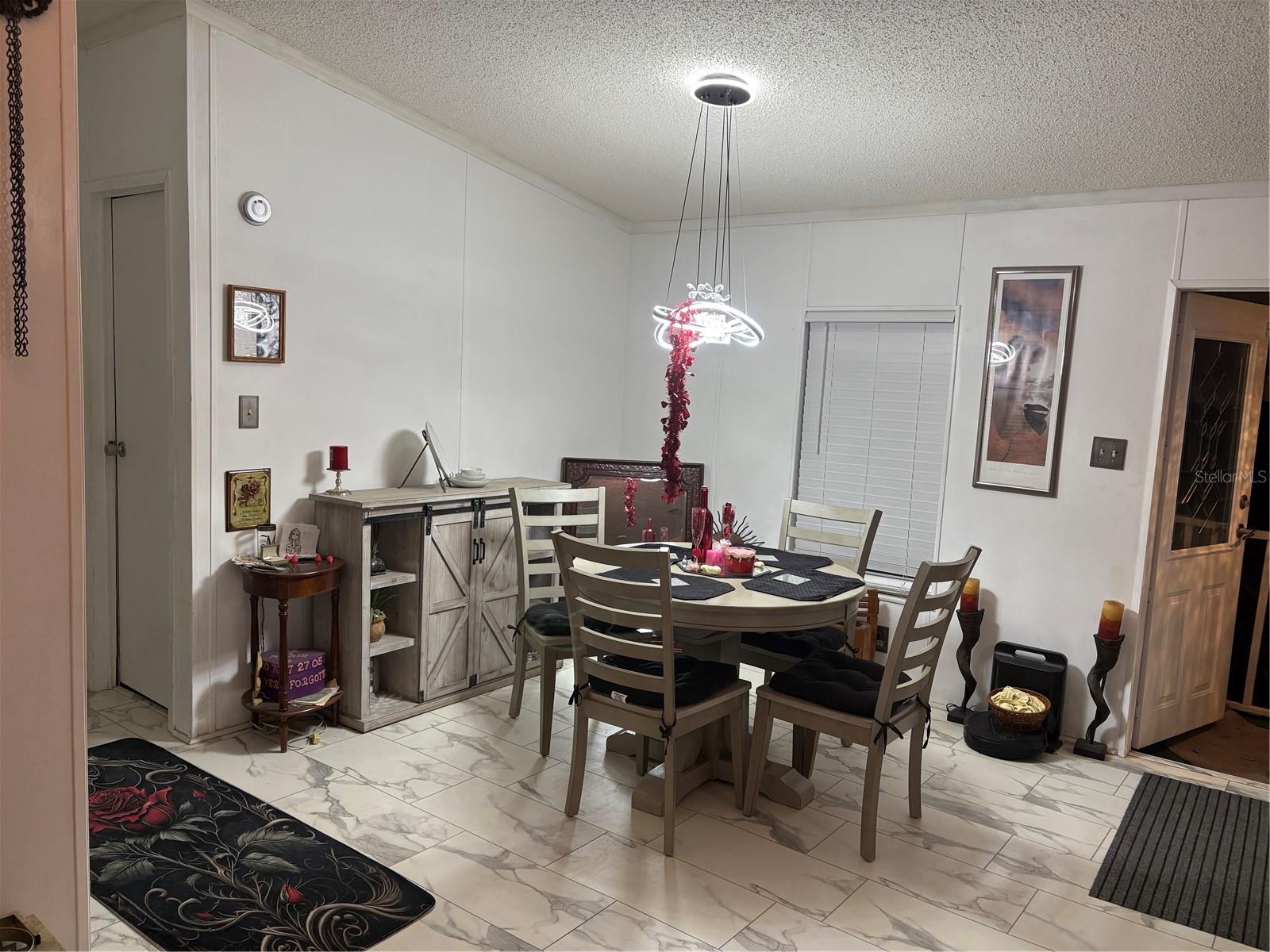 27328 MAGNOLIA AVE, OKAHUMPKA, FL, 34762