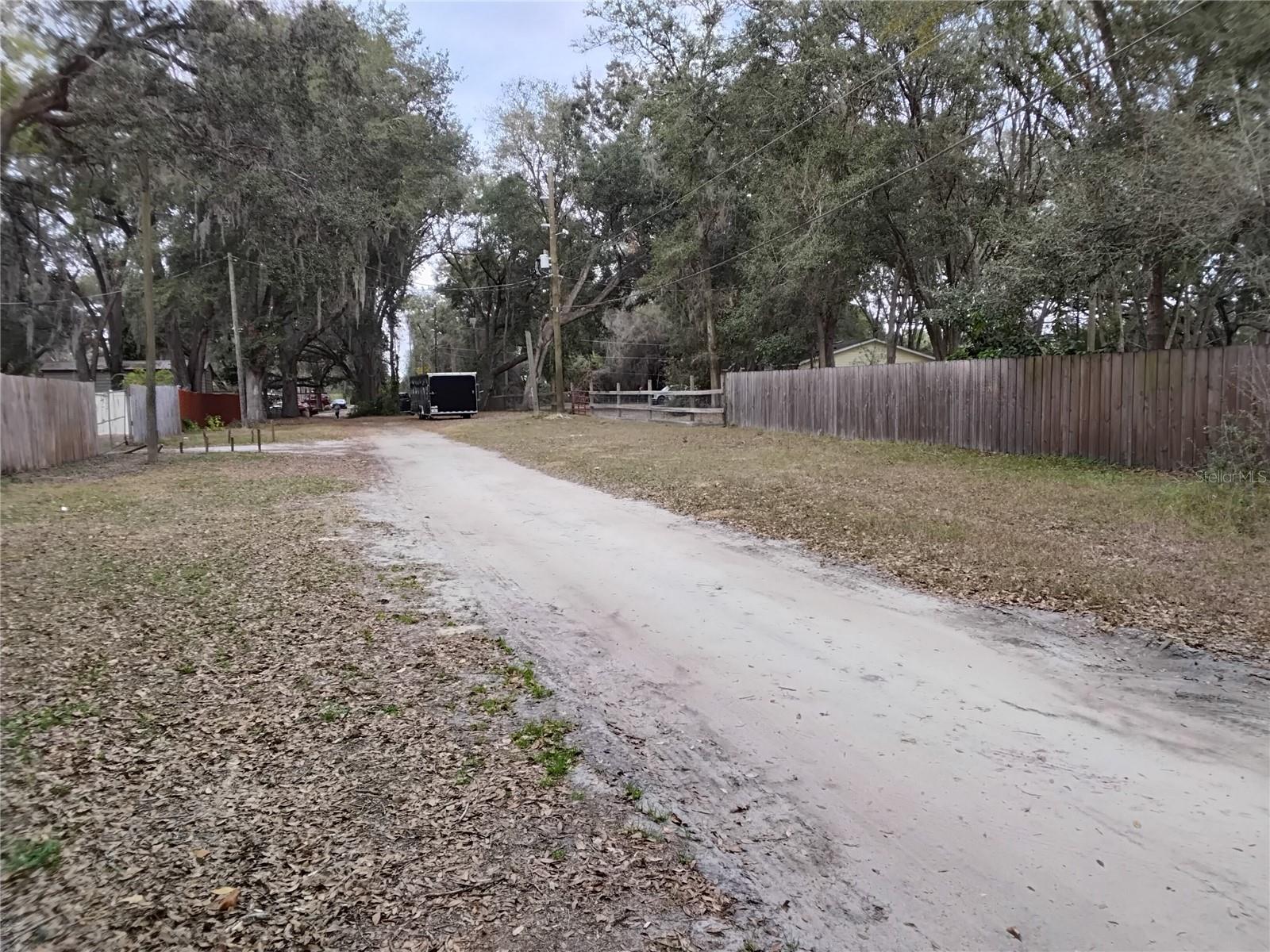 27328 MAGNOLIA AVE, OKAHUMPKA, FL, 34762