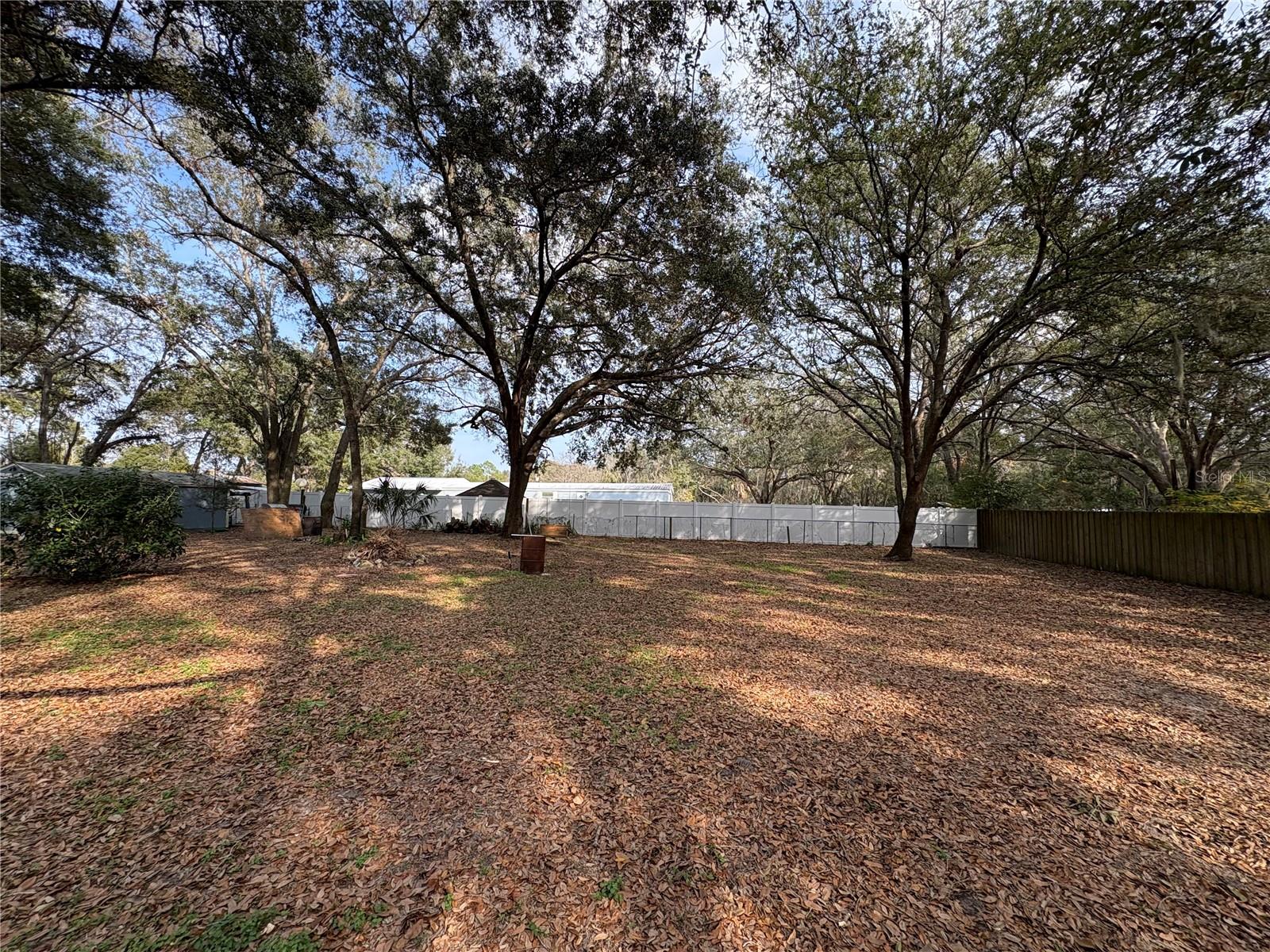 27328 MAGNOLIA AVE, OKAHUMPKA, FL, 34762