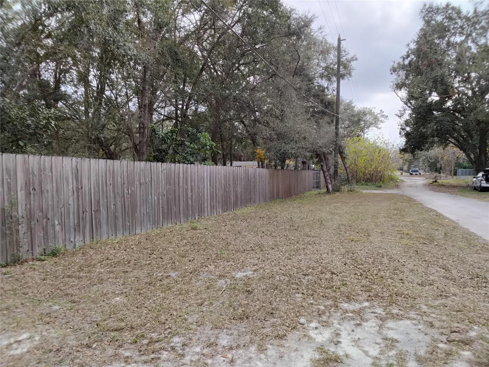 27328 MAGNOLIA AVE, OKAHUMPKA, FL, 34762