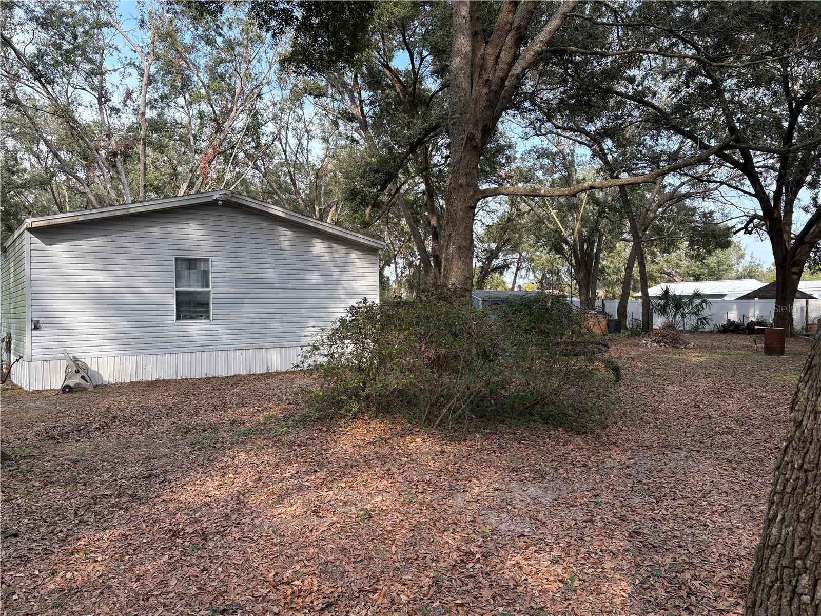 27328 MAGNOLIA AVE, OKAHUMPKA, FL, 34762