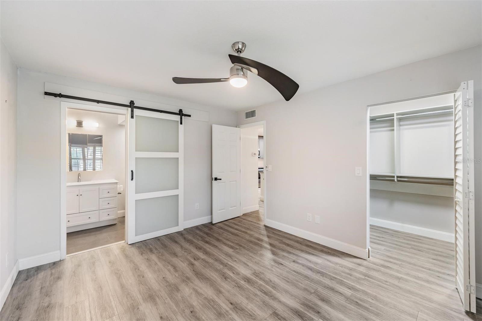 2734 SAND HOLLOW CT #1, CLEARWATER, FL, 33761