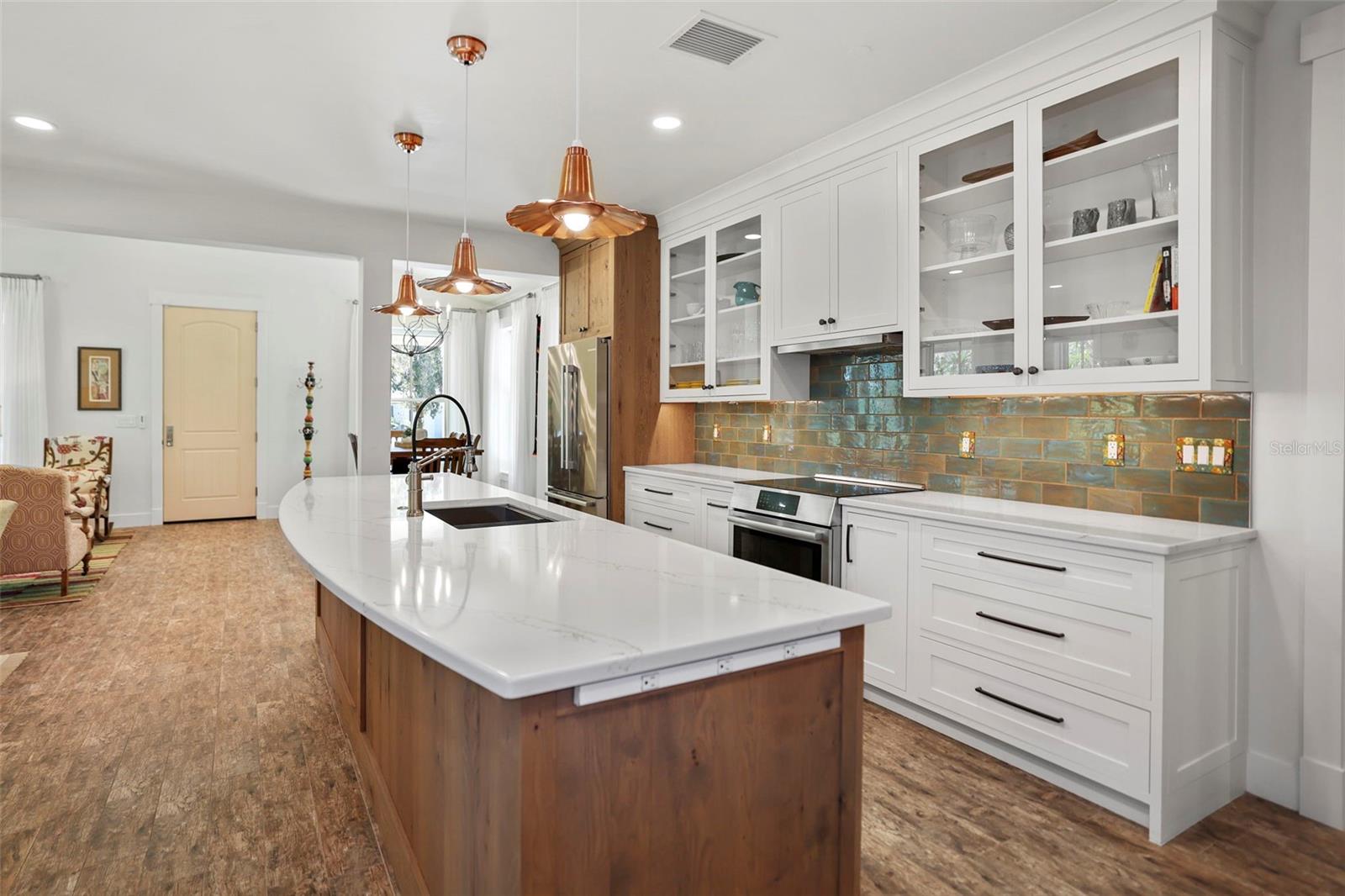 728 WOOD ST, DUNEDIN, FL, 34698