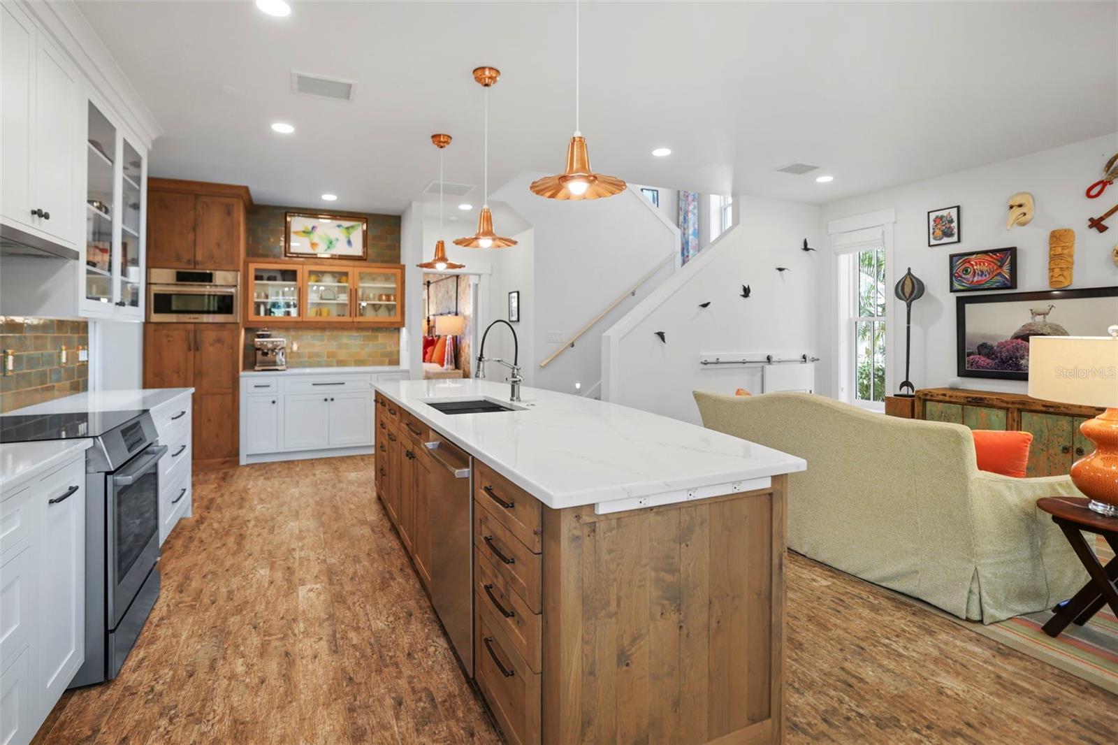 728 WOOD ST, DUNEDIN, FL, 34698