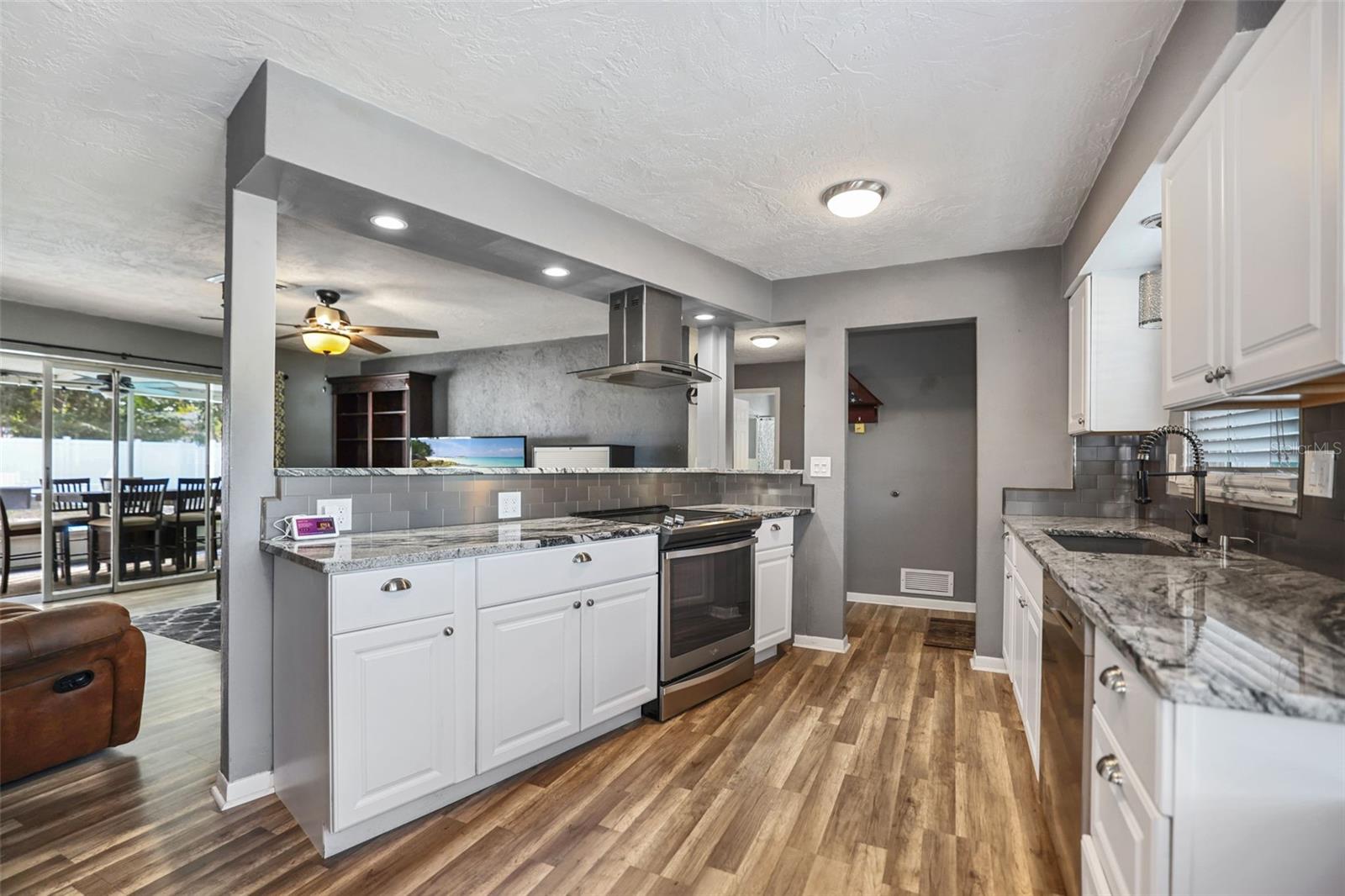 306 SCOTT CT, PALM HARBOR, FL, 34684