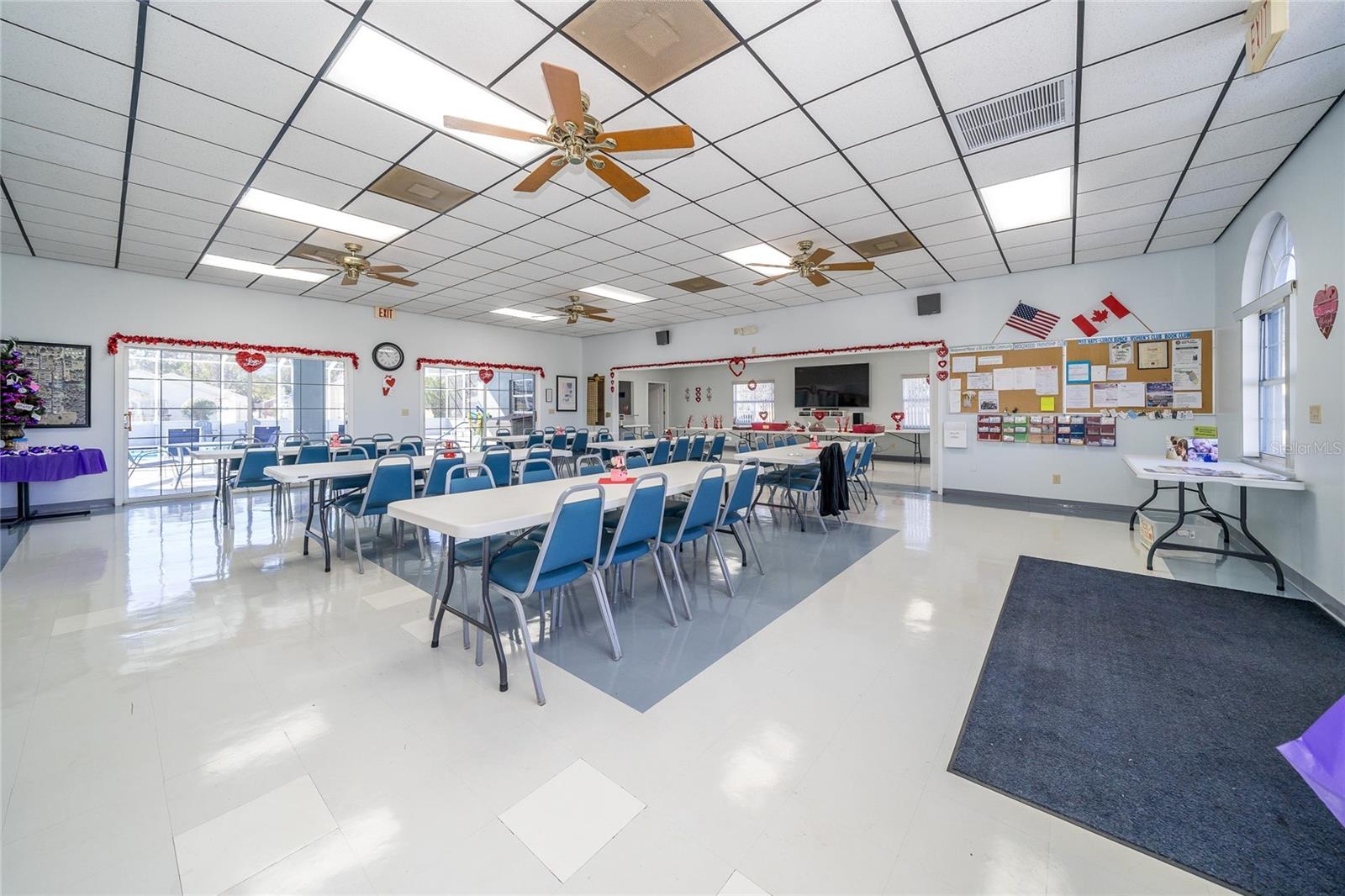 37443 BLUEBERRY CT, ZEPHYRHILLS, FL, 33542