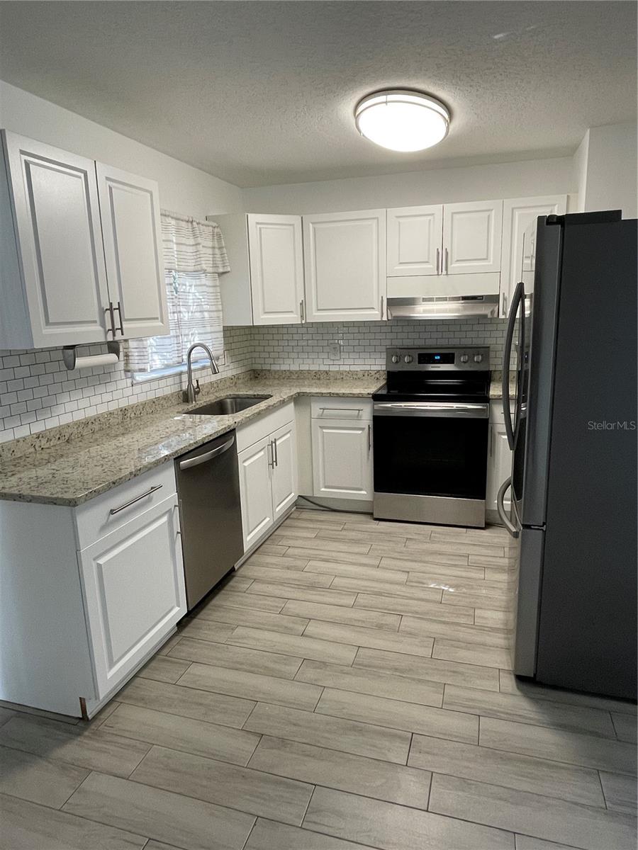 1414 ROLLING GREEN DR, APOPKA, FL, 32703