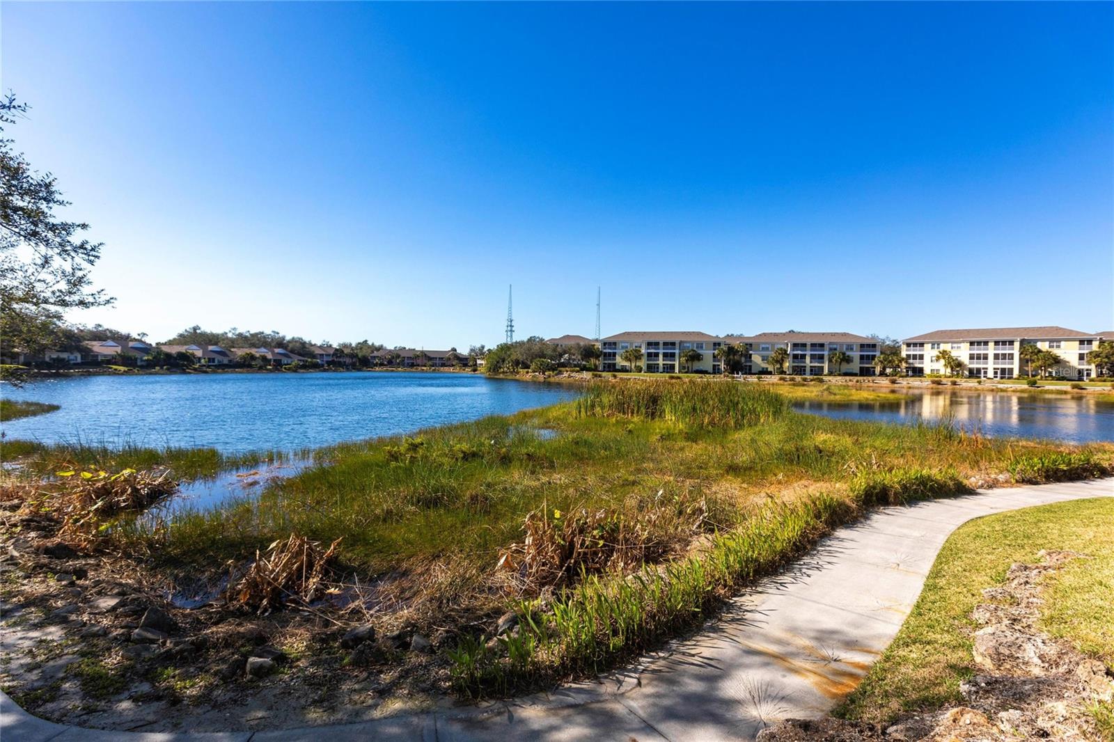 19375 WATER OAK DR #203, PORT CHARLOTTE, FL, 33948