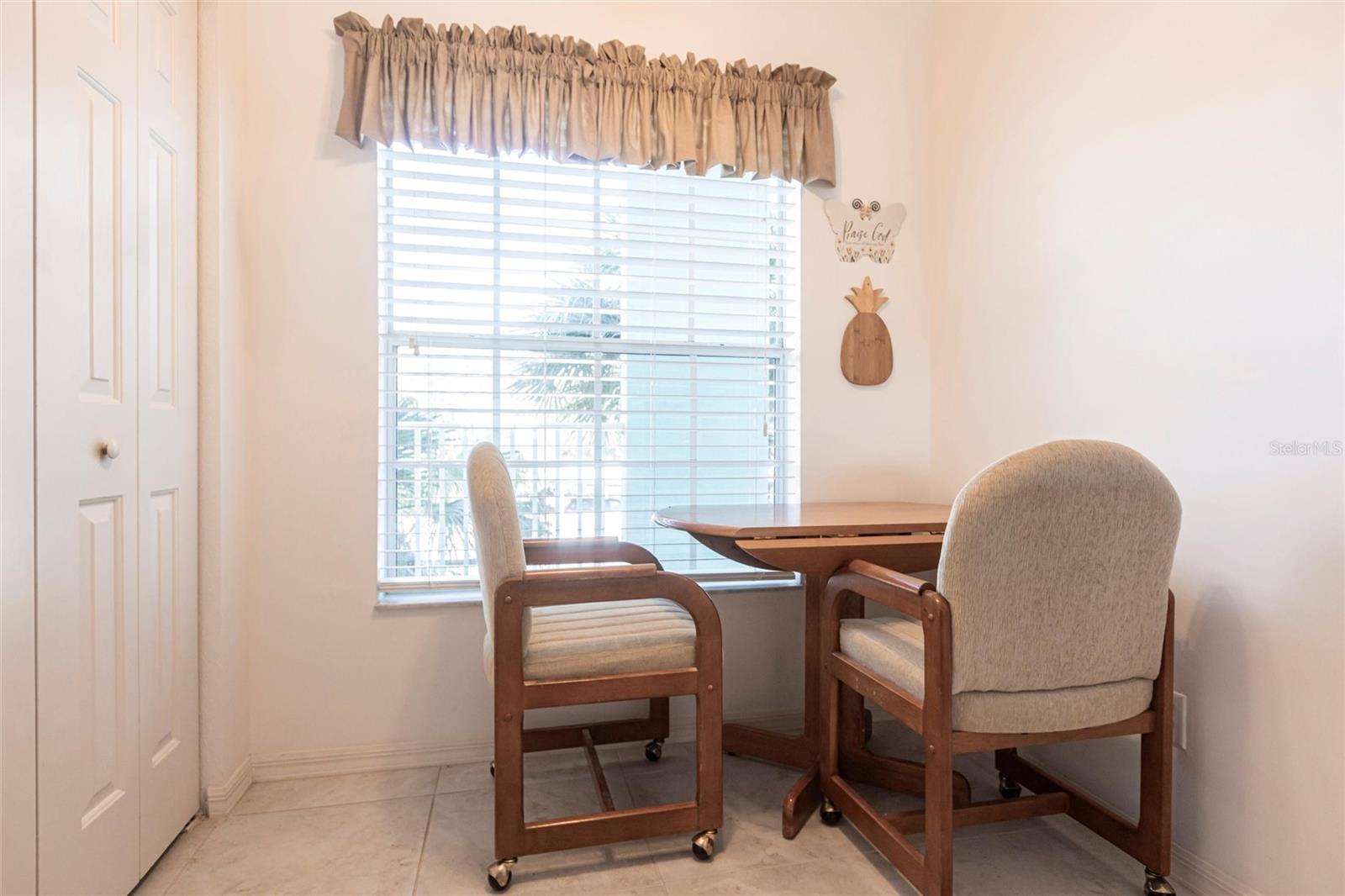 19375 WATER OAK DR #203, PORT CHARLOTTE, FL, 33948