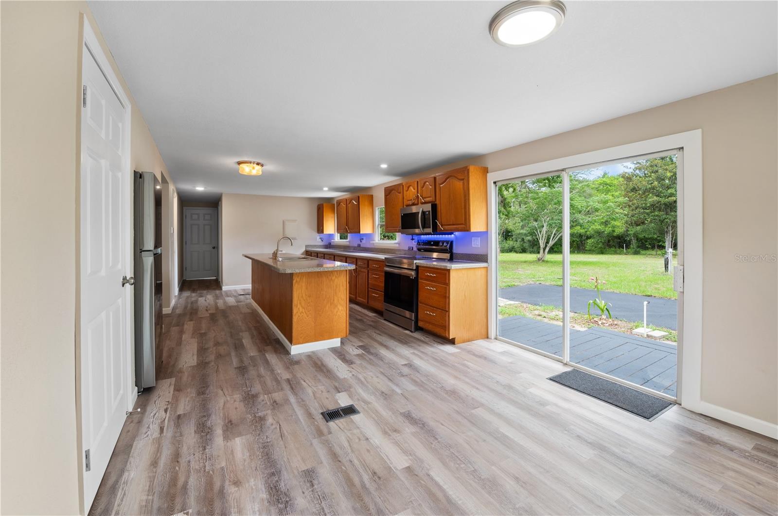 8102 CESSNA DR, SPRING HILL, FL, 34606