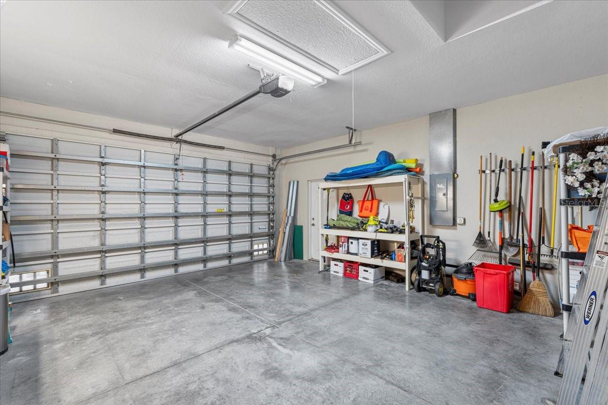 121 GLADES DR, ROTONDA WEST, FL, 33947