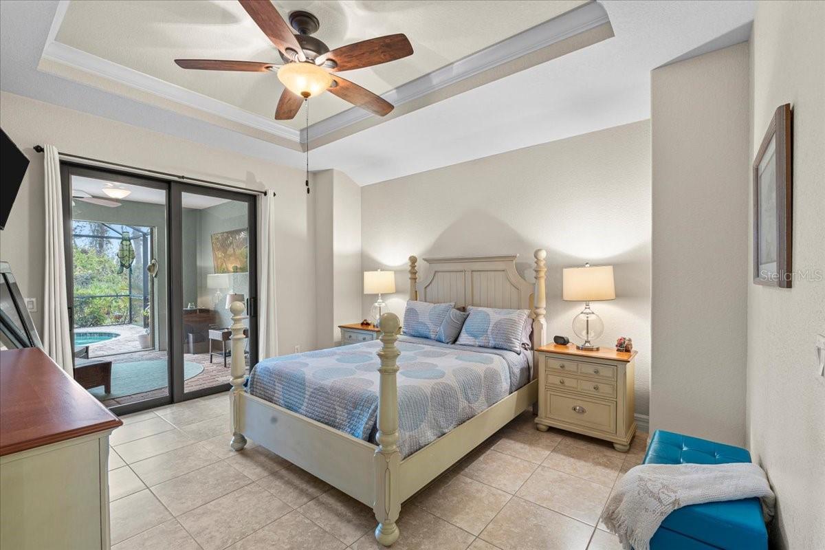 121 GLADES DR, ROTONDA WEST, FL, 33947