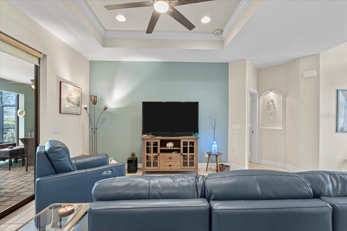 121 GLADES DR, ROTONDA WEST, FL, 33947