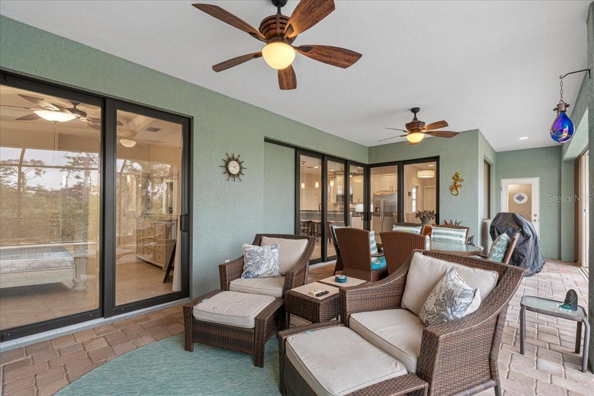 121 GLADES DR, ROTONDA WEST, FL, 33947