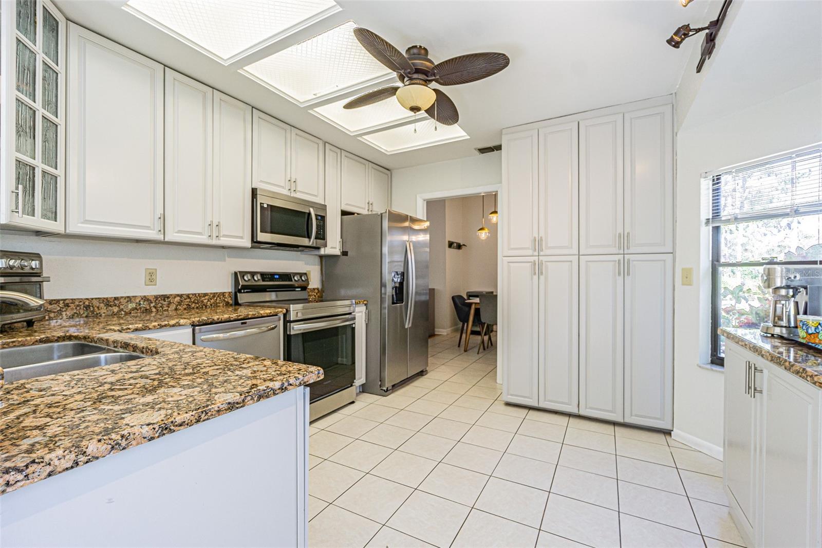 2920 LONGBROOKE WAY, CLEARWATER, FL, 33760