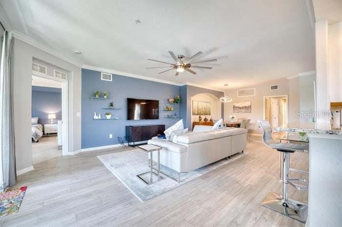 5819 WAKE FOREST RUN #101, BRADENTON, FL, 34211