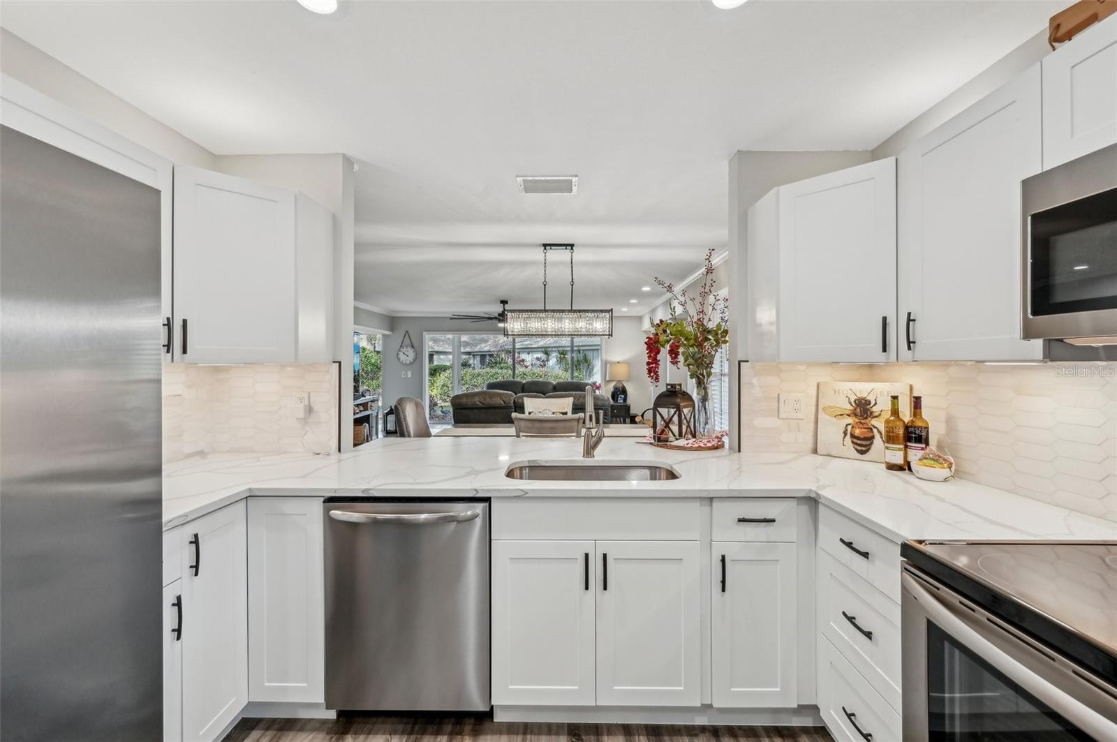5405 CHAMPAGNE #59, SARASOTA, FL, 34235