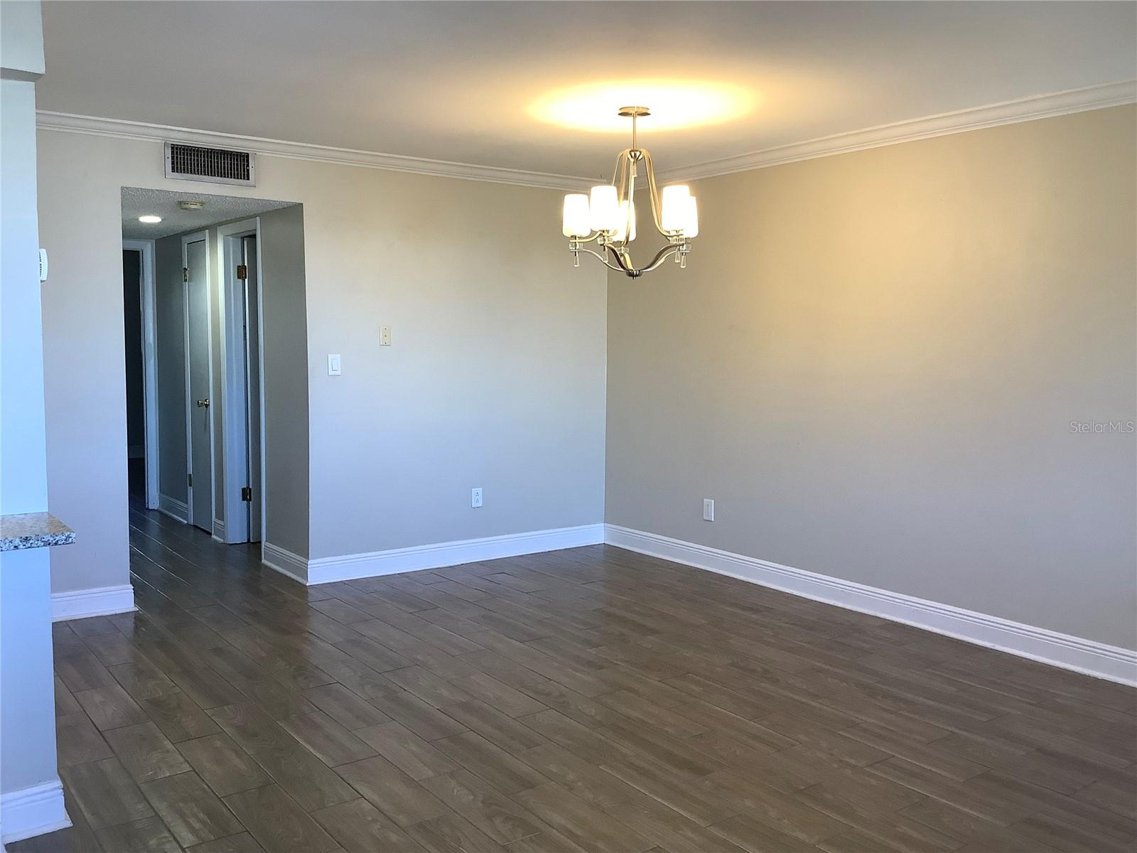 2525 W BAY DR #C43, LARGO, FL, 33770