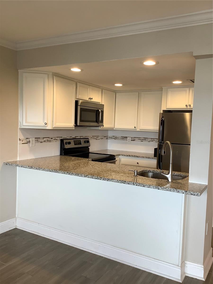 2525 W BAY DR #C43, LARGO, FL, 33770