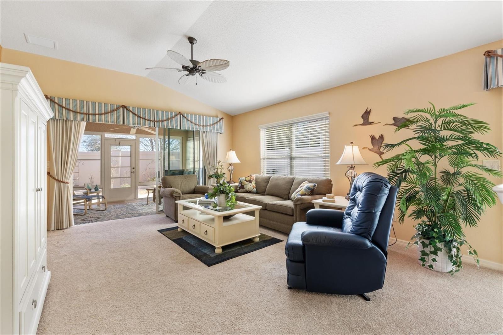 3459 OLDHAM LN, THE VILLAGES, FL, 32163