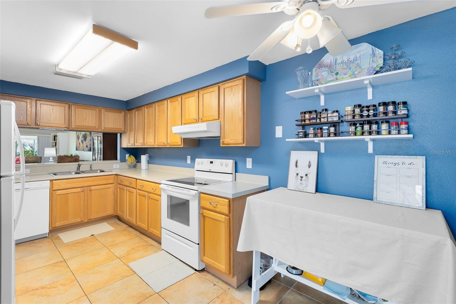 513 GOODRIDGE LN, FERN PARK, FL, 32730