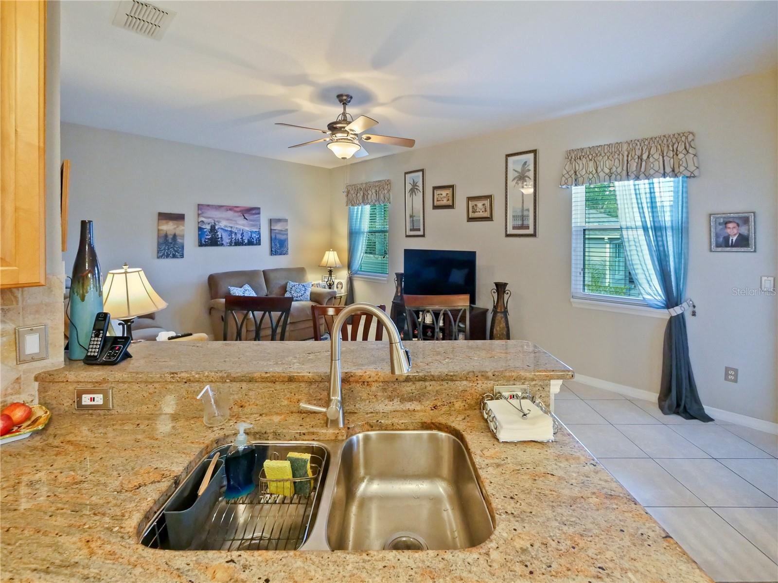 2446 LEANING PINE LN, OVIEDO, FL, 32765