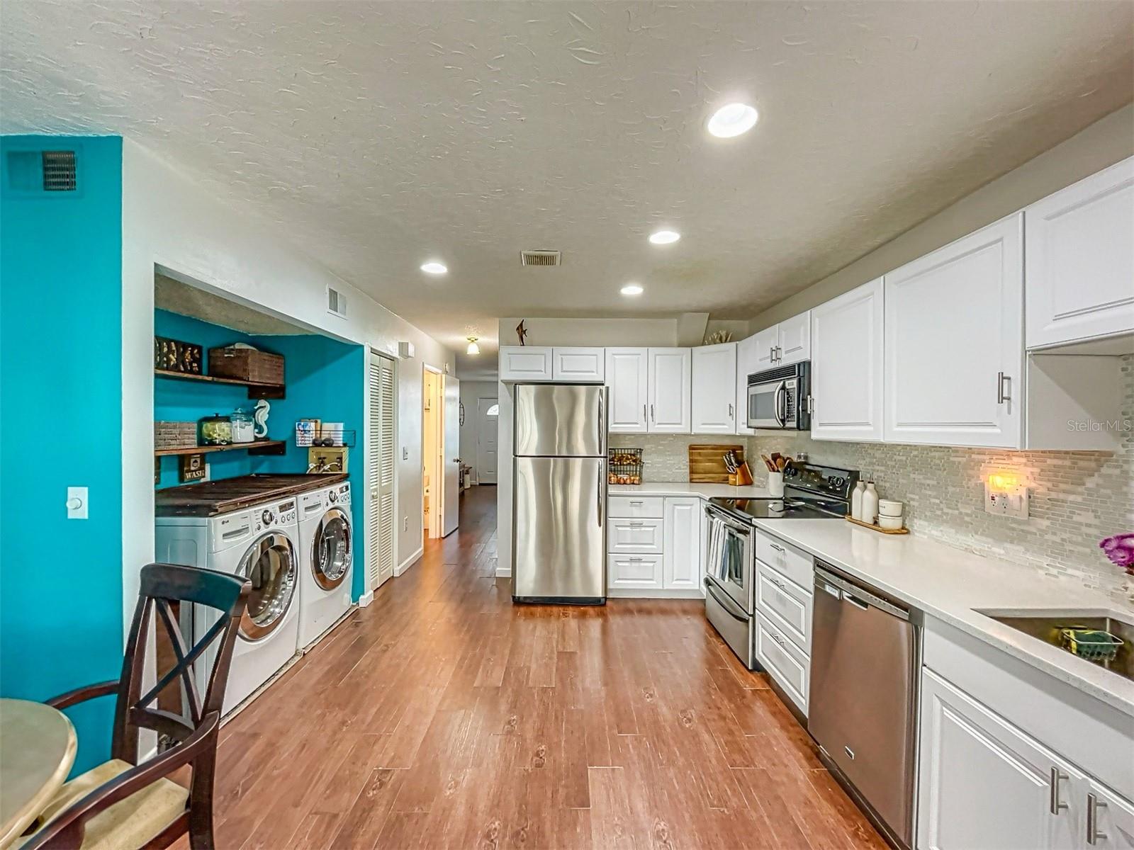 6640 121ST AVE #6, LARGO, FL, 33773