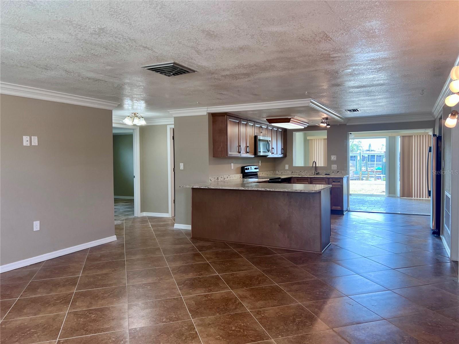 13637 LAGOON DR, HUDSON, FL, 34667