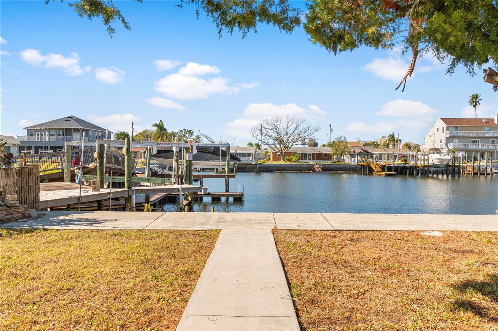 13637 LAGOON DR, HUDSON, FL, 34667