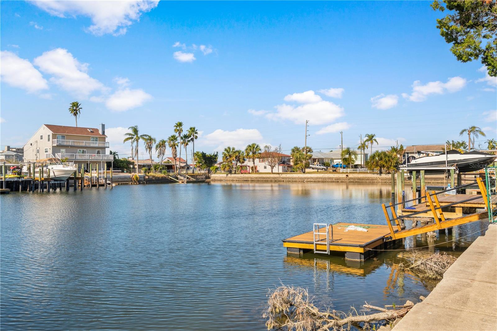 13637 LAGOON DR, HUDSON, FL, 34667