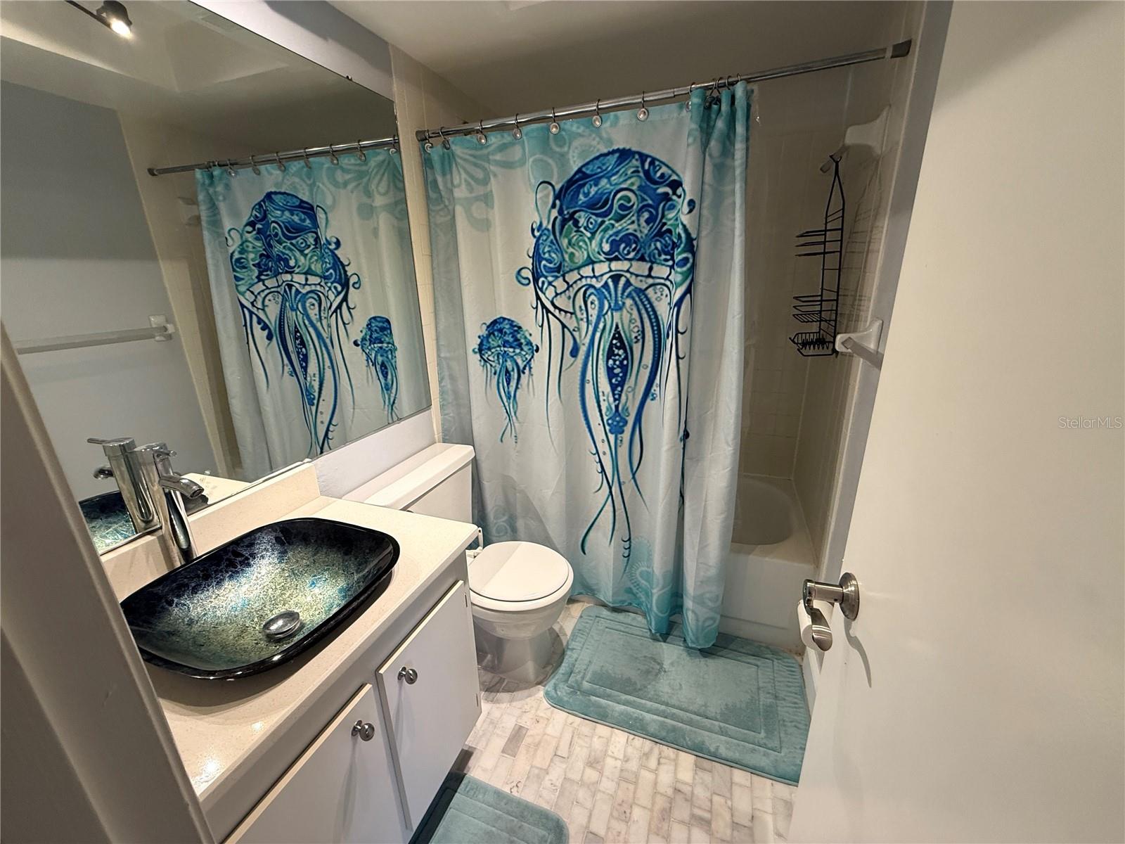 425 30TH AVE W #C212, BRADENTON, FL, 34205