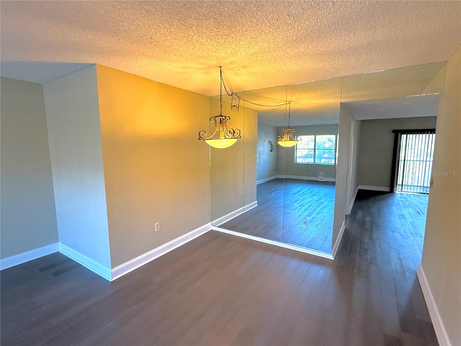 425 30TH AVE W #C212, BRADENTON, FL, 34205