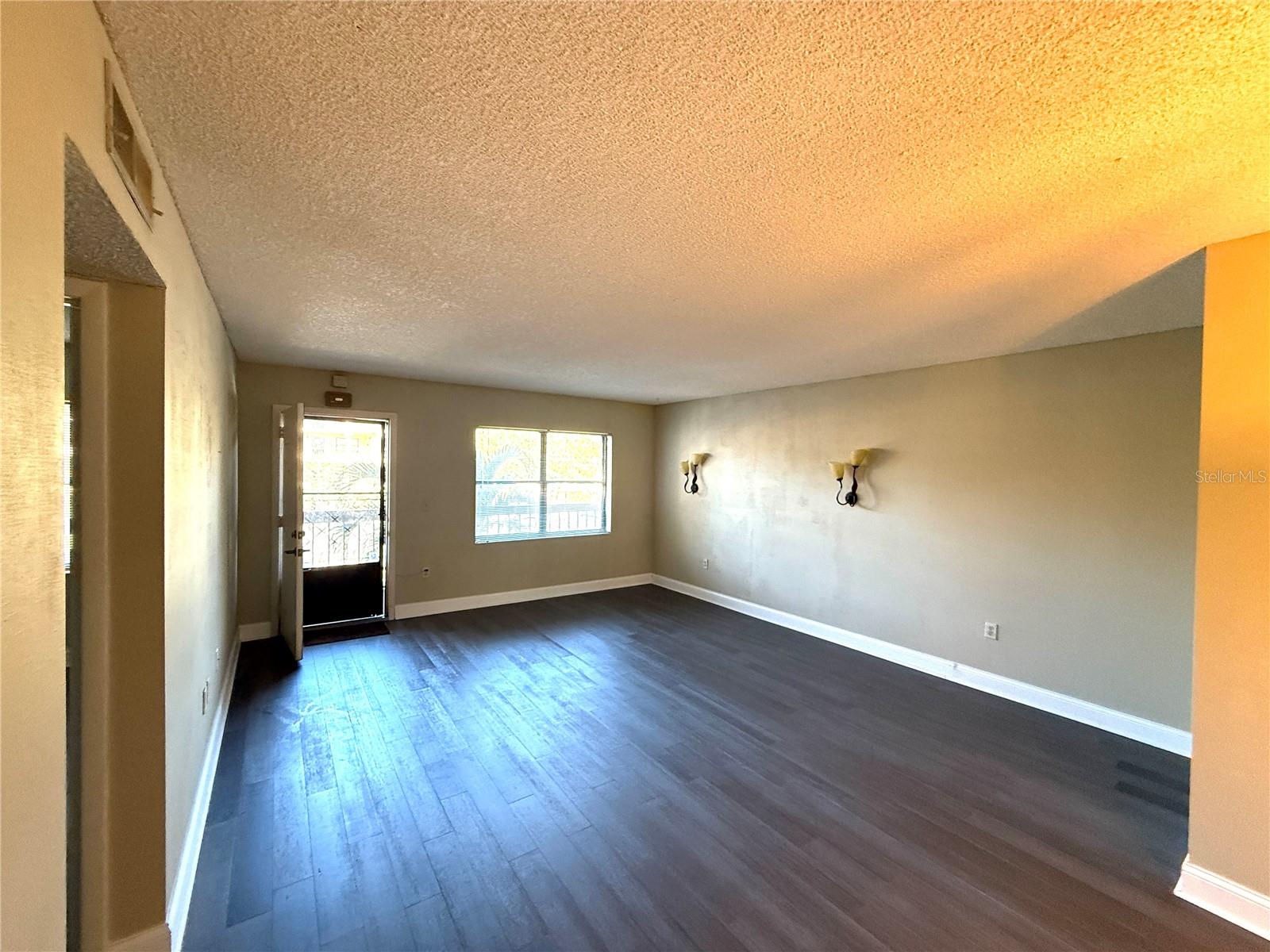 425 30TH AVE W #C212, BRADENTON, FL, 34205