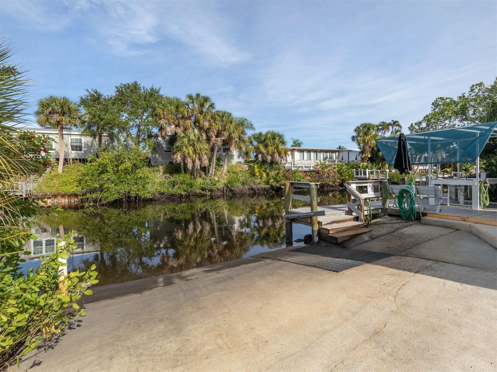 43 CROWN POINT DR, NOKOMIS, FL, 34275