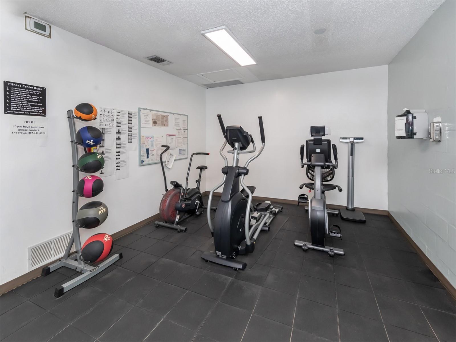 43 CROWN POINT DR, NOKOMIS, FL, 34275