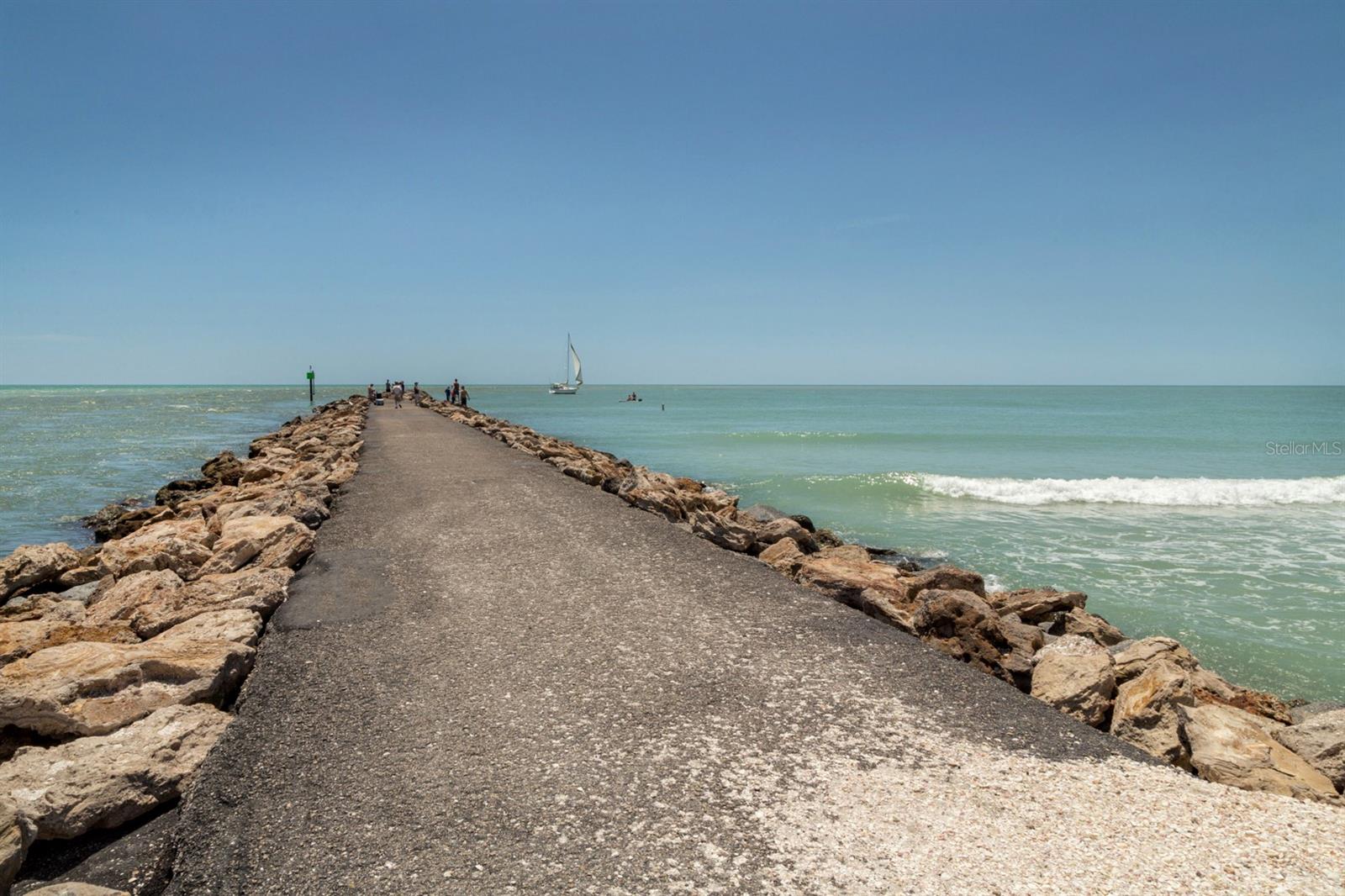 43 CROWN POINT DR, NOKOMIS, FL, 34275