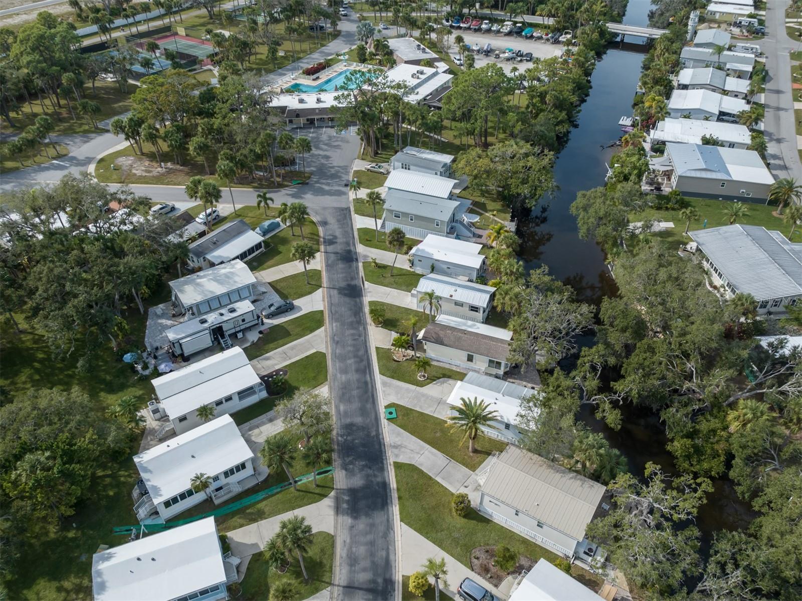 43 CROWN POINT DR, NOKOMIS, FL, 34275