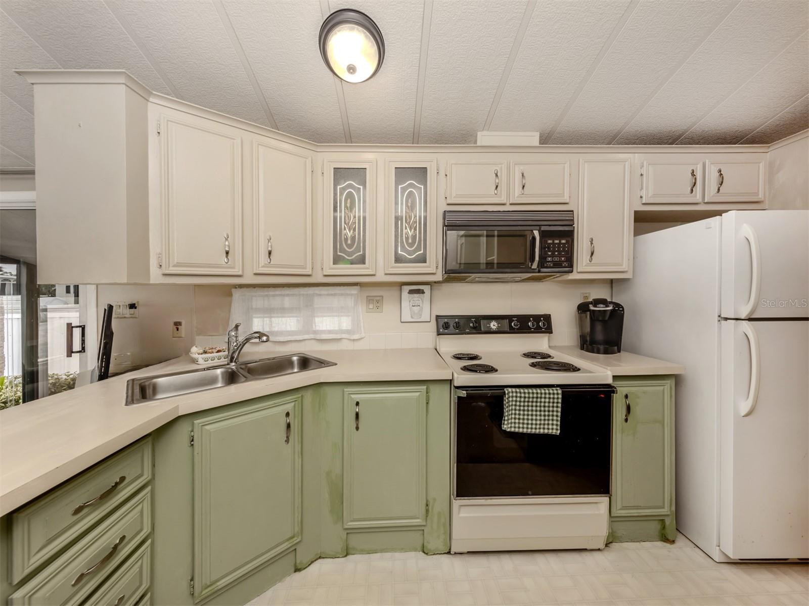 43 CROWN POINT DR, NOKOMIS, FL, 34275